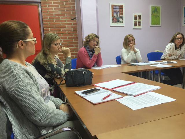 El PSOE celebra que el Ayuntamiento de Murcia acepte elaborar una ordenanza sobre cláusulas sociales para los contratos con empresas externas - 1, Foto 1