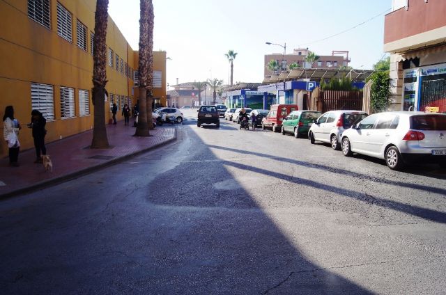 La Concejalía de Servicios e Infraestructuras procederá al asfaltado y pavimentación de varias calles del casco urbano que se encuentran más deterioradas, Foto 5