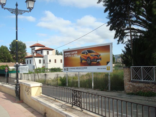 Cambiemos solicita la retirada de vallas publicitarias en el entorno de El Malecón - 2, Foto 2