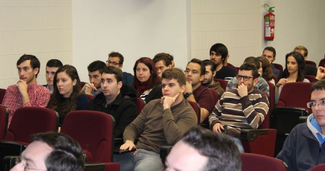 La multinacional Everis, a la caza de talentos entre los estudiantes de Teleco e Informática de la UCAM - 1, Foto 1