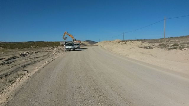 Fomento elimina un cambio de rasante peligroso en la carretera de La Paca a Doña Inés en Lorca - 1, Foto 1