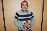 El escritor e historiador Francisco Jess Hidalgo Garca  publica su novela 'La vida en claroscuro'