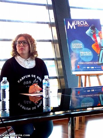 Alcantarilla se une al programa para jvenes Bajo Cero de viajes a la nieve para esquiar en Sierra Nevada y La Masella - 5