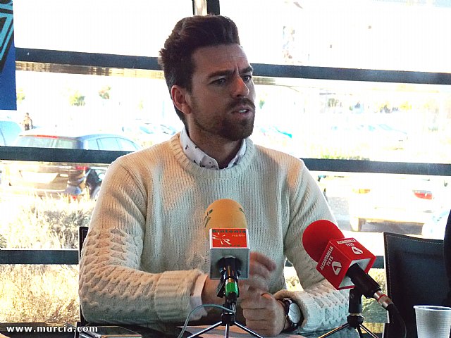 Alcantarilla se une al programa para jvenes Bajo Cero de viajes a la nieve para esquiar en Sierra Nevada y La Masella - 10