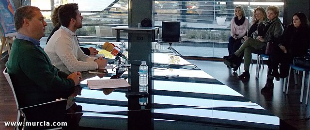 Alcantarilla se une al programa para jvenes Bajo Cero de viajes a la nieve para esquiar en Sierra Nevada y La Masella - 13