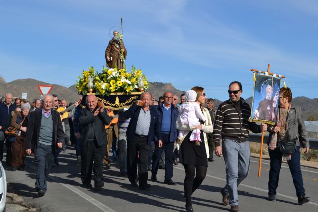 La pedanía de Tébar celebra unas multitudinarias fiestas de San Antonio Abad - 3, Foto 3