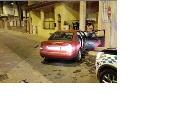 La Policía Local detiene a dos hombres tras una violenta huida - 1, Foto 1