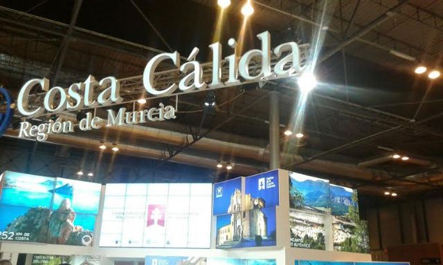 Los concejales de Turismo y Yacimientos Arqueológicos de Totana visitan FITUR con motivo del Día de la Región de Murcia, Foto 7
