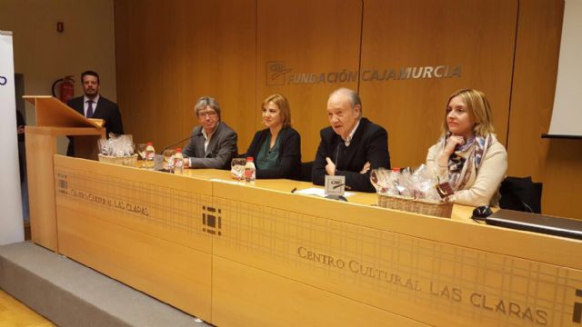 El Ayuntamiento de Murcia apoya el programa ´Emplea´ destinado a personas  con dificultad para la inserción laboral - 1, Foto 1