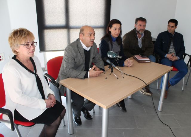 La Comunidad destina 105.000 euros al arreglo de las viviendas sociales en Molinico de la Huerta - 1, Foto 1