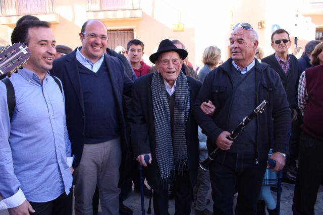 El presidente de la Comunidad asiste al XIX encuentro de Cuadrillas de Aledo - 2, Foto 2