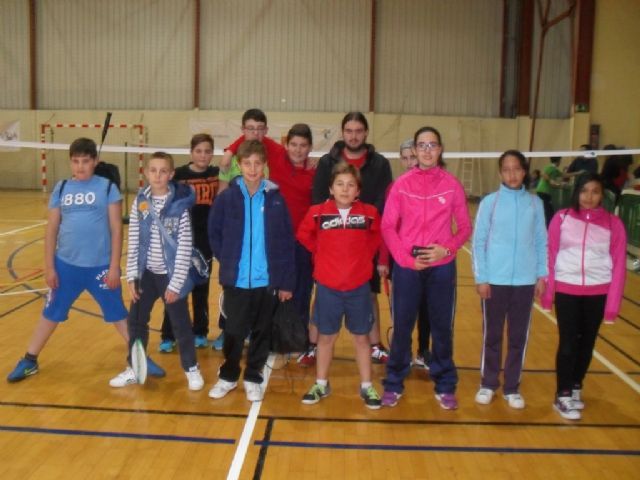 Begin Orientation regional phases, Badminton and Table Tennis School Sports, with a broad representation totanera, Foto 1