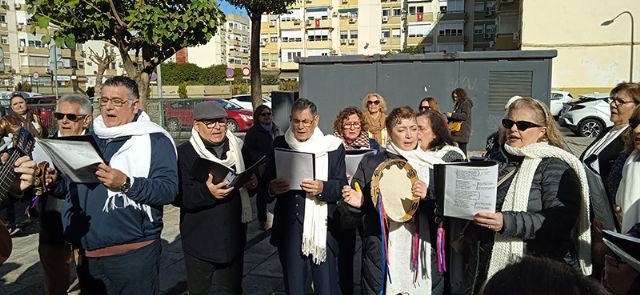 La Asociación Cultural hispalense lleva música navideña a las plazas del barrio sevillano de los Principes - 2, Foto 2