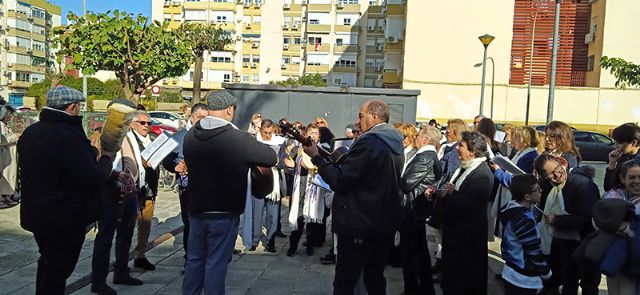 La Asociación Cultural hispalense lleva música navideña a las plazas del barrio sevillano de los Principes - 5, Foto 5
