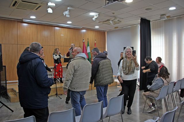 El arte como puente contra el estigma,FAISEM celebra la Navidad con una muestra colectiva en el C.C. Tejar del Mellizo en Sevilla - 4, Foto 4