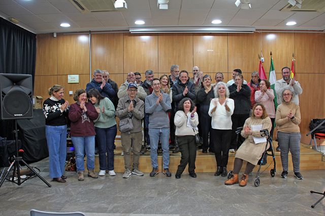 El arte como puente contra el estigma,FAISEM celebra la Navidad con una muestra colectiva en el C.C. Tejar del Mellizo en Sevilla - 5, Foto 5