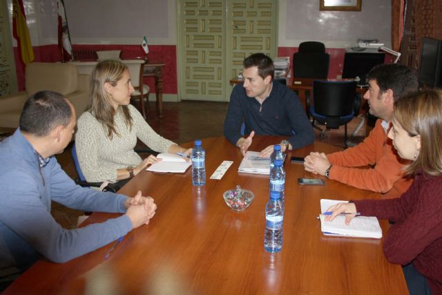 La Directora General de Energía y Actividad Industrial y Minera visita Cehegín para conocer la realidad industrial del municipio - 1, Foto 1