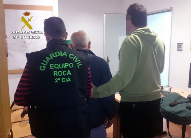 La Guardia Civil detiene a una persona por la sustracción de tres toneladas de uva de una finca de Jumilla - 3, Foto 3