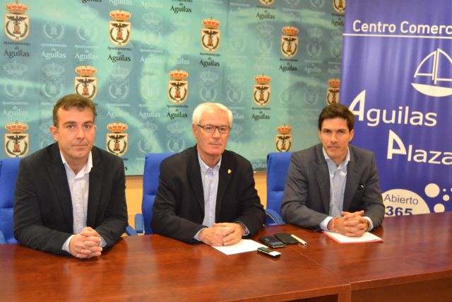 Águilas amplía el servicio de transporte público y aparcamientos durante el Carnaval - 1, Foto 1