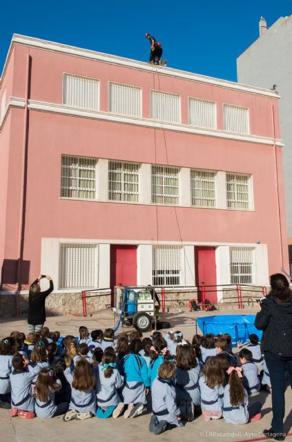 La importancia del agua y de las matemáticas, claves en colegios de Cartagena - 2, Foto 2