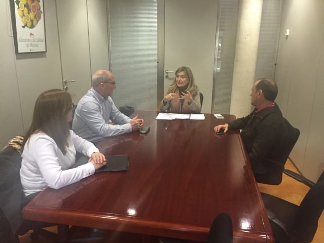 La Consejería trabaja con los ayuntamientos para el aprovechamiento de las superficies de montes públicos destinadas a pastos - 1, Foto 1