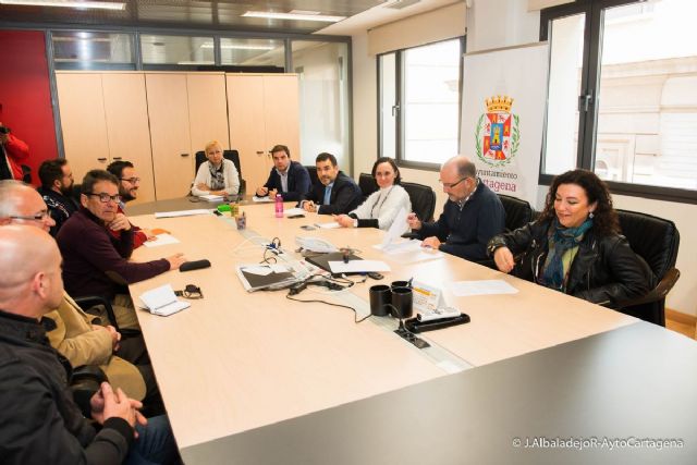 El Ayuntamiento acuerda nuevas medidas de colaboracion con el Museo del Vidrio para su revalorizacion - 1, Foto 1