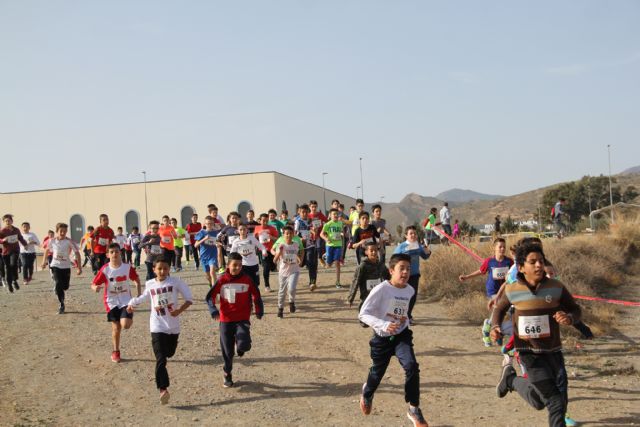 270 alumnos participan en la jornada de Cross Escolar Local - 1, Foto 1