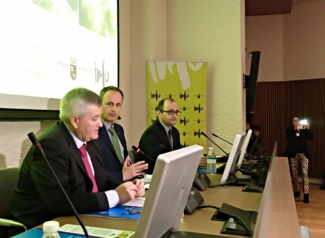 Froet advierte que un 'Brexit' duro encarecerá el transporte y causará escasez de camiones - 1, Foto 1