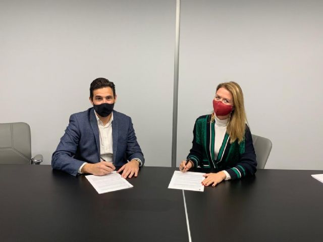 ADIMUR y ASMUDAD firman un convenio para potenciar las relaciones directivas entre Murcia y Madrid - 2, Foto 2