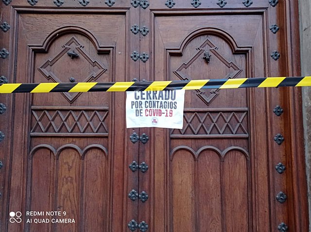 Estudiantes en Lucha precinta la Universidad de Murcia - 1, Foto 1