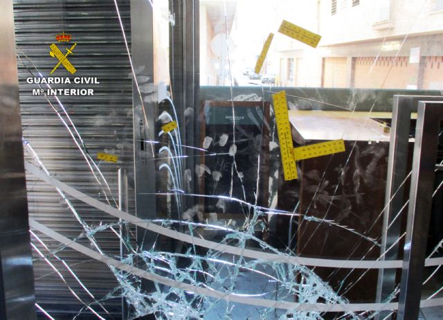 La Guardia Civil detiene a  los 14 miembros de varios grupos criminales relacionados con más de una veintena de robos en San Javier - 1, Foto 1