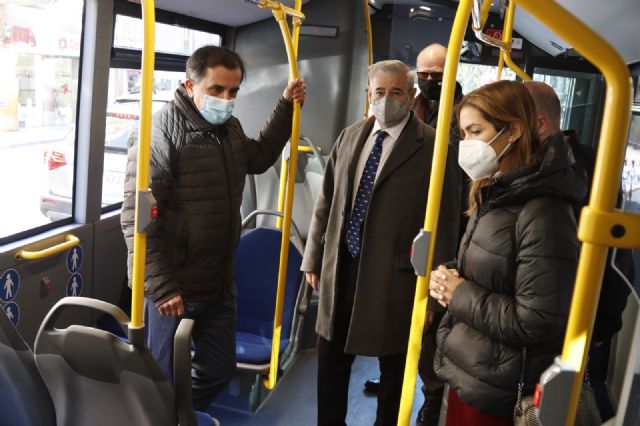 Cinco nuevos autobuses se incorporan a la flota de Transportes de Murcia y Pedanías - 2, Foto 2