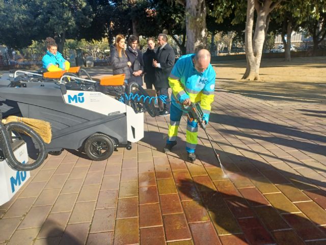 Murcia estrena nuevos carros de barrido eléctrico para mejorar la eficiencia y la eficacia del servicio de limpieza viaria - 1, Foto 1