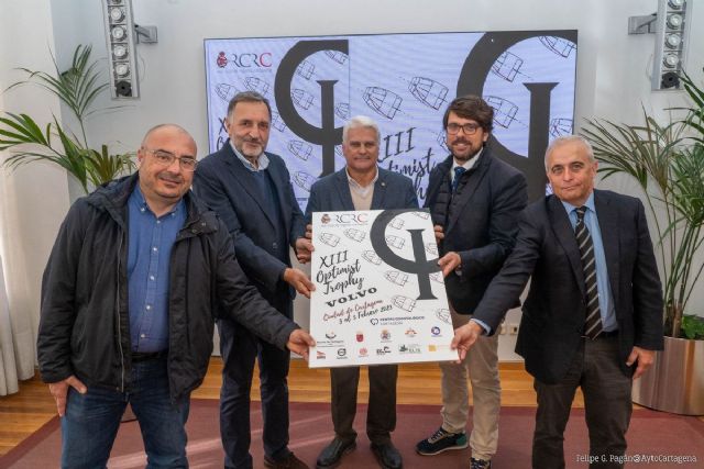 El XIII Trofeo de Vela Optimist reúne este fin de semana a 200 jóvenes regatistas en aguas cartageneras - 1, Foto 1