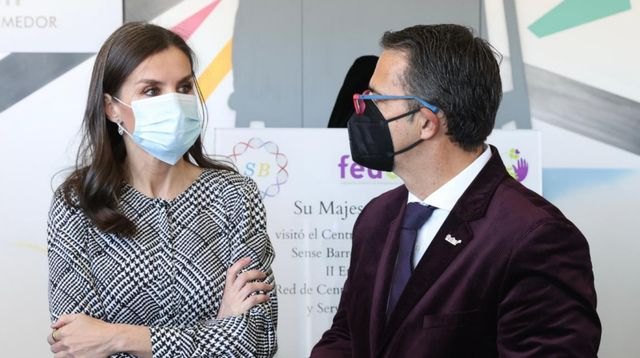 Juan Carrión ha presentado a su Majestad la Reina la Red de Centros y Servicios de la Federación Española de Enfermedades Raras, Foto 1