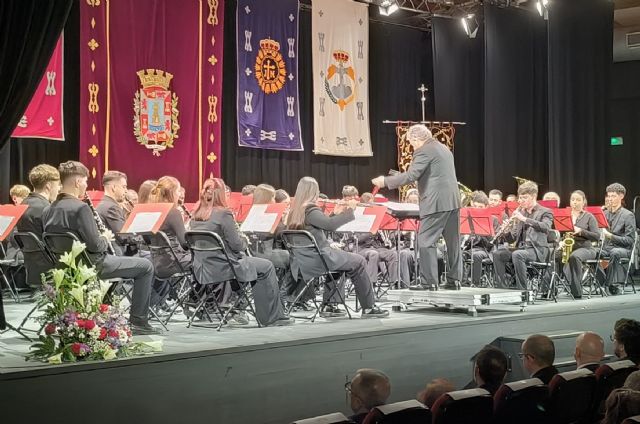 La composición ‘Jesús en la Cruz’ gana el IV Concurso de Marchas de Semana Santa ante la asistencia de más de 300 personas - 3, Foto 3
