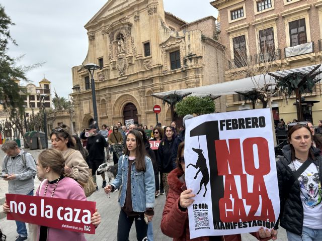 Podemos exige a López Miras que escuche el clamor social y elimine las subvenciones a la caza - 2, Foto 2