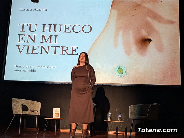 Laura Acosta convierte su duelo perinatal en voz colectiva con Tu hueco en mi vientre, Foto 2