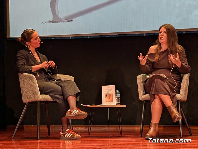 Laura Acosta convierte su duelo perinatal en voz colectiva con Tu hueco en mi vientre, Foto 6