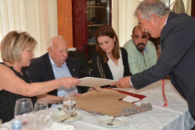 Merecido homenaje al exalcalde d.manuel carrasco - 1, Foto 1