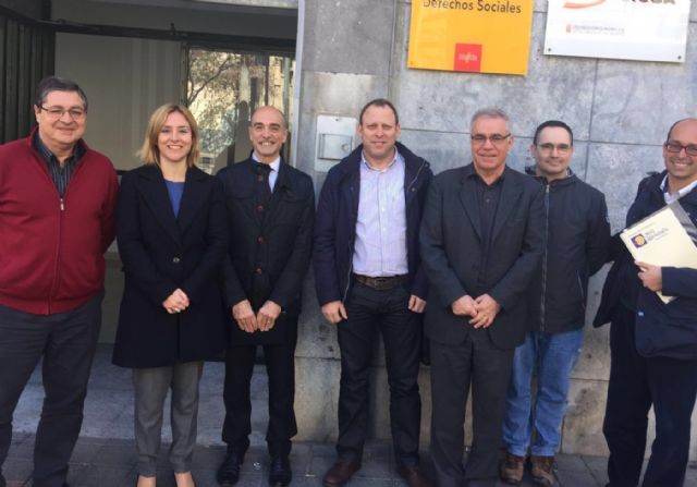 Derechos Sociales estudia el modelo propuesto por FEANTSA para atender y dotar de alojamiento a las personas sin hogar - 1, Foto 1