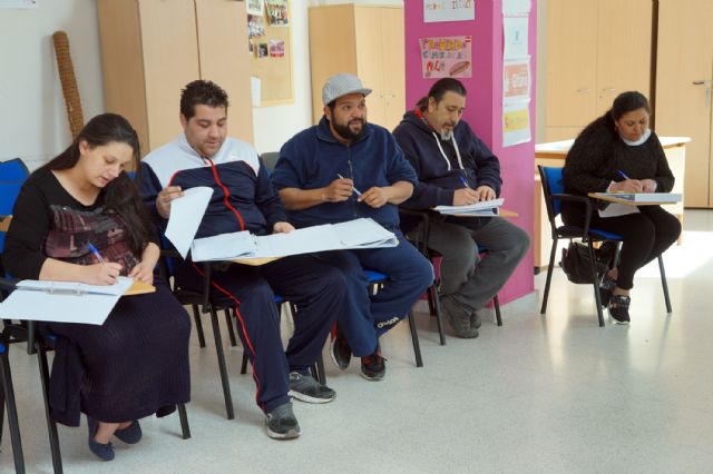 Las Torres de Cotillas lucha contra la exclusión social de la etnia gitana - 1, Foto 1