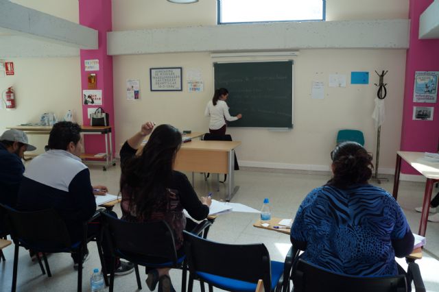 Las Torres de Cotillas lucha contra la exclusión social de la etnia gitana - 4, Foto 4