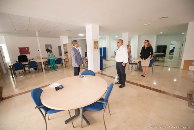 Los concejales del Ayuntamiento de Cartagena atenderán personalmente a los vecinos de La Manga un día a la semana - 1, Foto 1