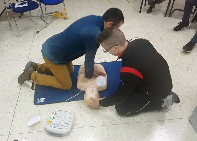 Las Torres de Cotillas ya ha formado a 40 monitores deportivos en el manejo de desfibriladores semiautomáticos - 4, Foto 4