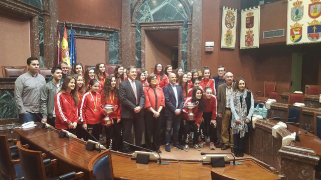 Recepción a las Campeonas en la Asamblea Regional - 2, Foto 2