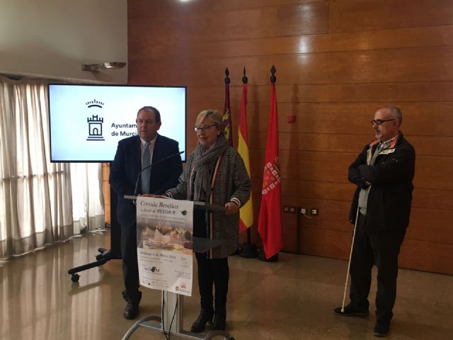 La Asociación de Comerciantes de Zarandona colabora con los afectados de la retina de la Región de Murcia - 1, Foto 1