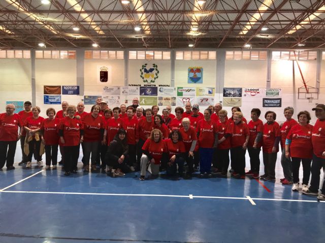 La edil de Tercera Edad visita a los participantes del curso de Gerontogimnasia - 1, Foto 1