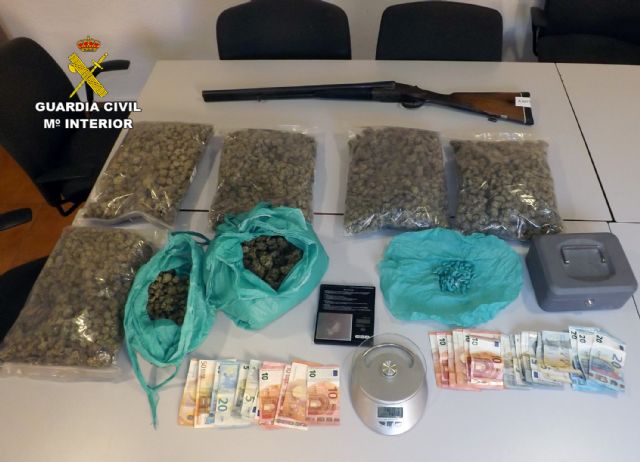 La Guardia Civil desmantela un experimentado clan familiar dedicado al robo en viviendas - 4, Foto 4