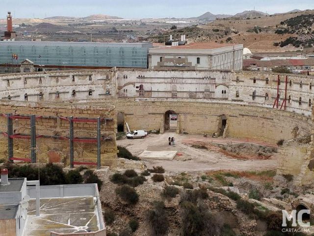 MC supervisa el inicio de los trabajos de recuperación del Anfiteatro Romano, iniciativa impulsada durante su Gobierno - 5, Foto 5